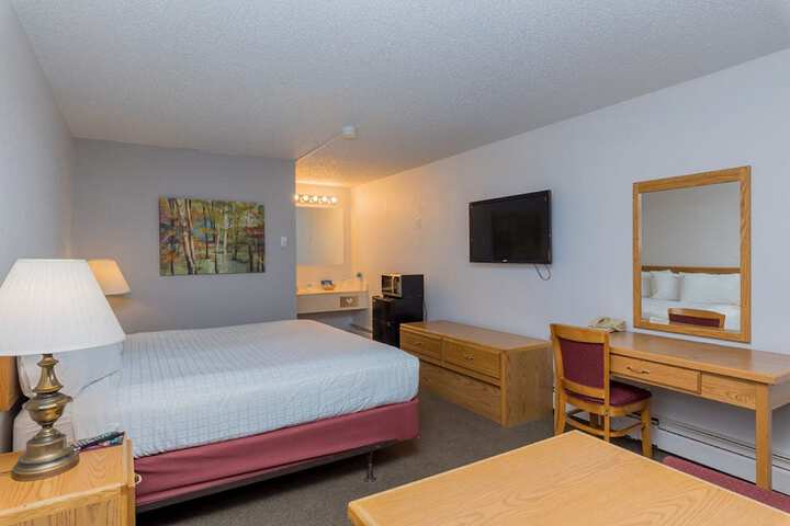 Room 9 of 22