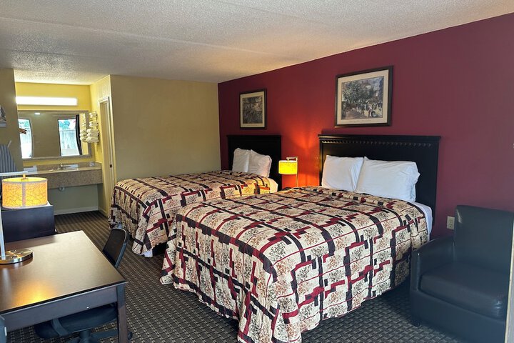 Room 34 of 46
