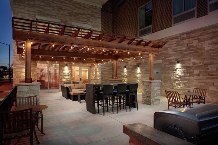Terrace/Patio 29 of 30