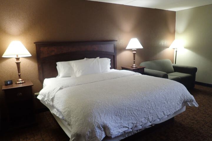 Room 15 of 40