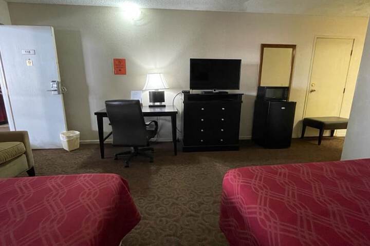 Room 77 of 107