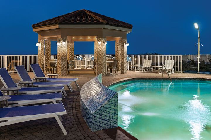 La Copa Inn Beach Hotel