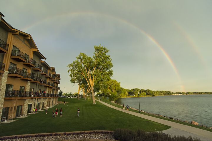 Kings Pointe Waterpark Resort