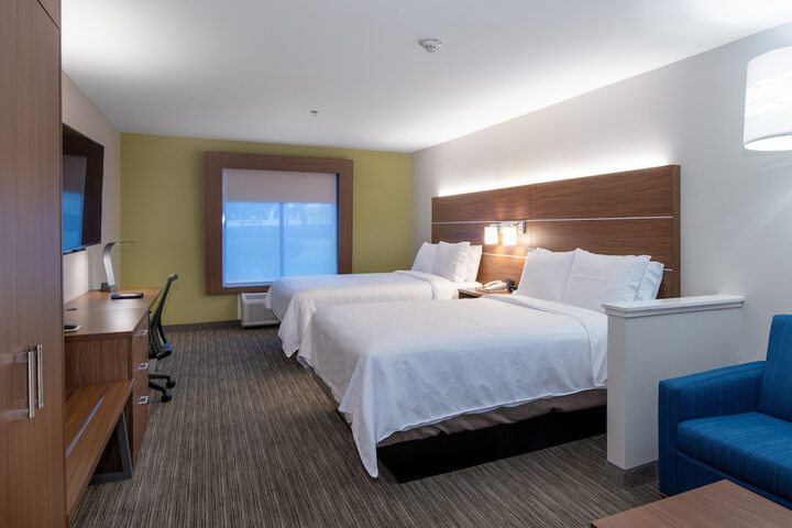 Room 25 of 52