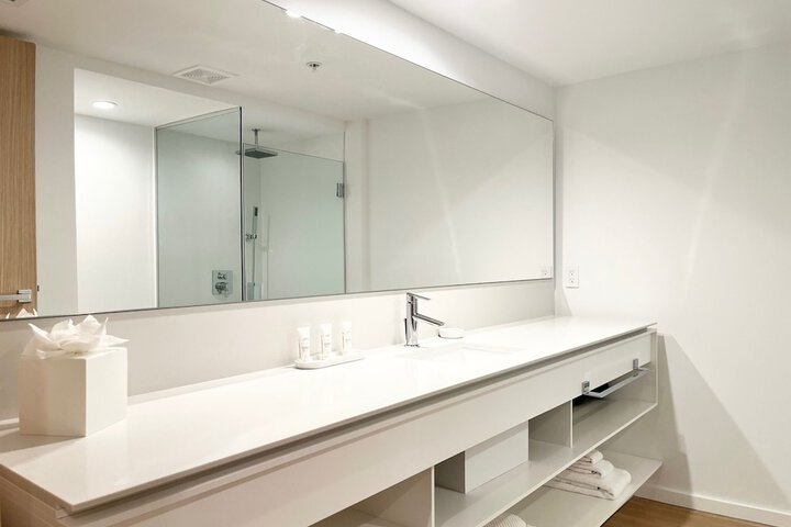 Beach Haus Bal Harbour