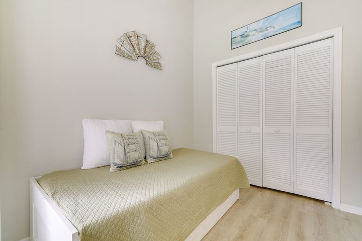 Sunny Home w / Pool & Lanai - Near Rainbow River!