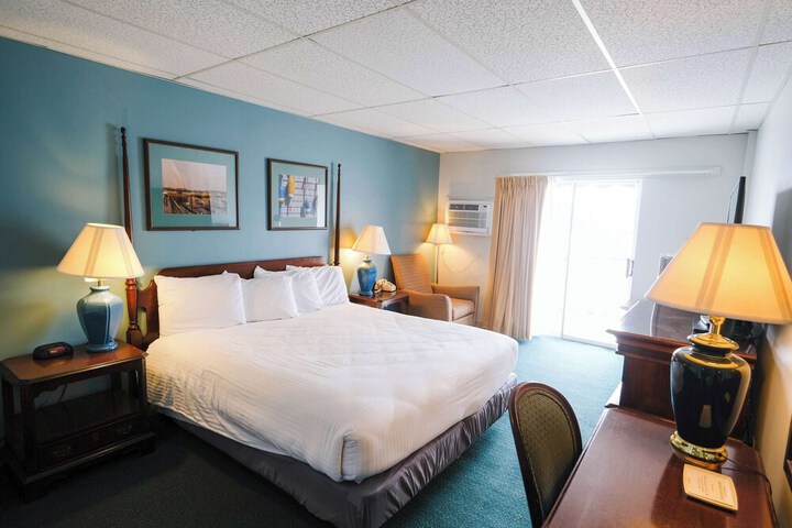 Room 47 of 159