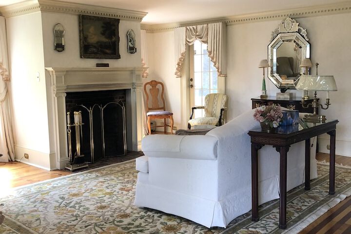 Aiken Manor B & B