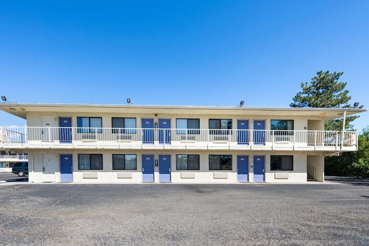 Hotel 6 of 39