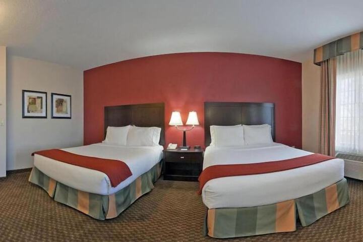 Holiday Inn Express Hotel & Suites Pleasant Prairie-Kenosha by IHG