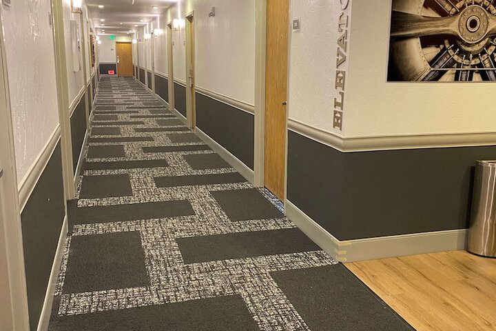 Hotel Interior 10 of 41