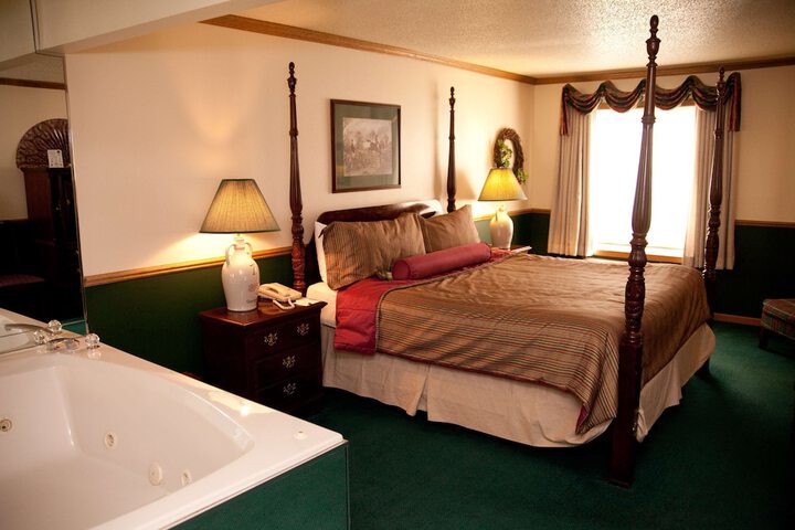 Room 19 of 25