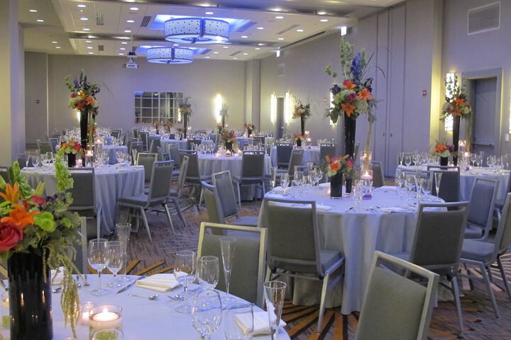 Ballroom/Hall 132 of 149