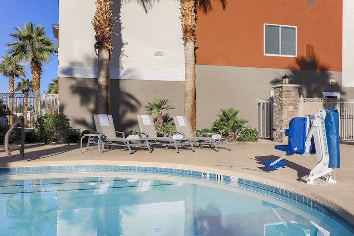Pool 8 of 39