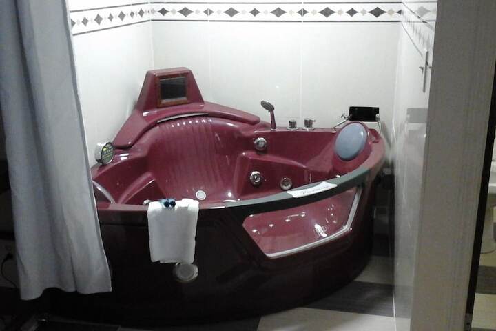 Hot Tub 86 of 86