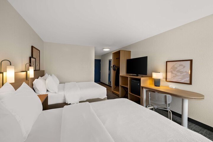 Room 31 of 53