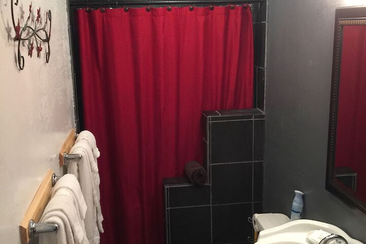 Room 12 of 35