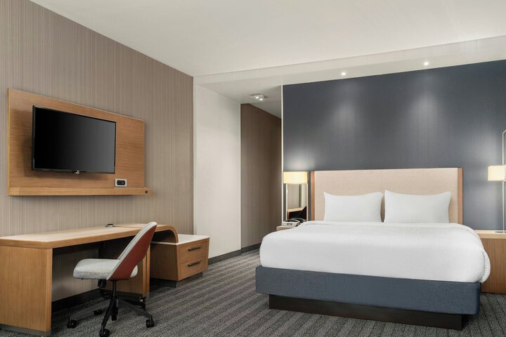 Room 18 of 41
