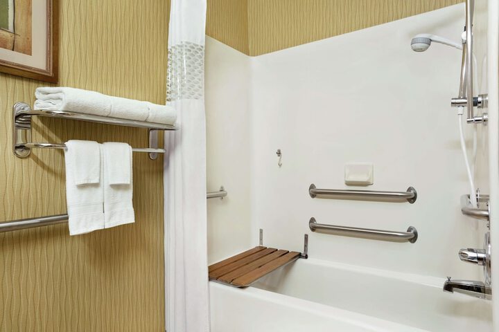 Hampton Inn Findlay