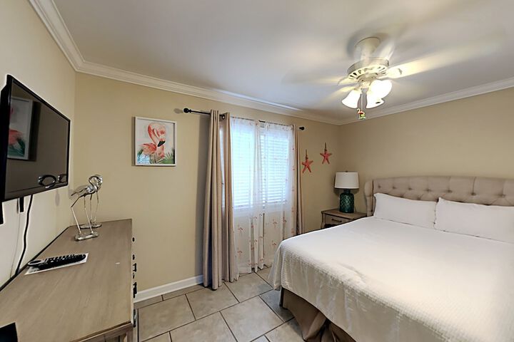 Room 43 of 73