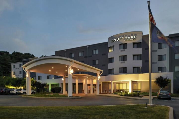 Hotel 2 of 36