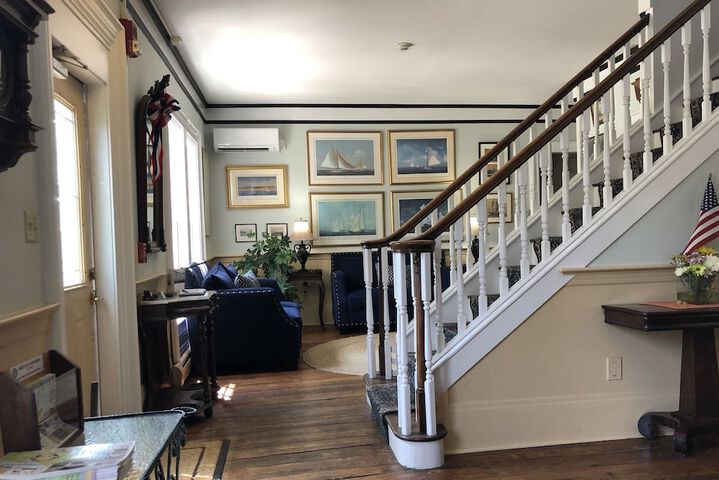 Queen Anne Inn