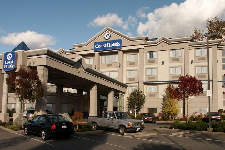 Hotel 7 of 54