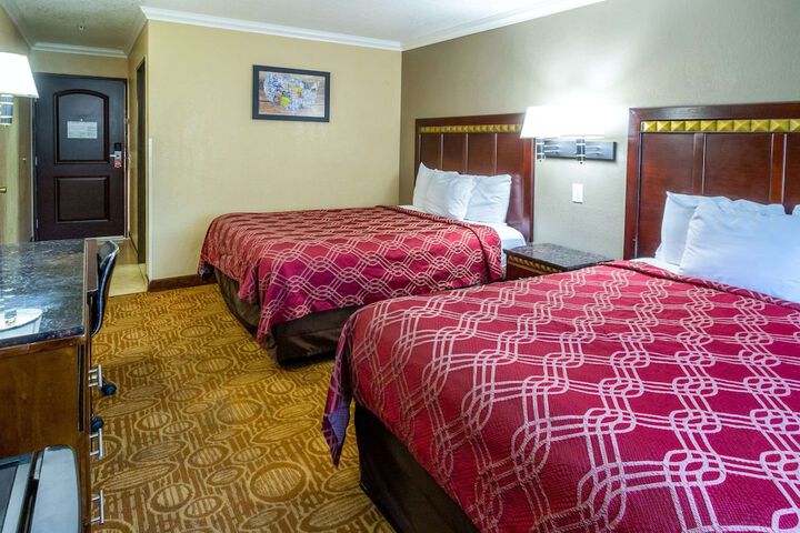 Room 15 of 26