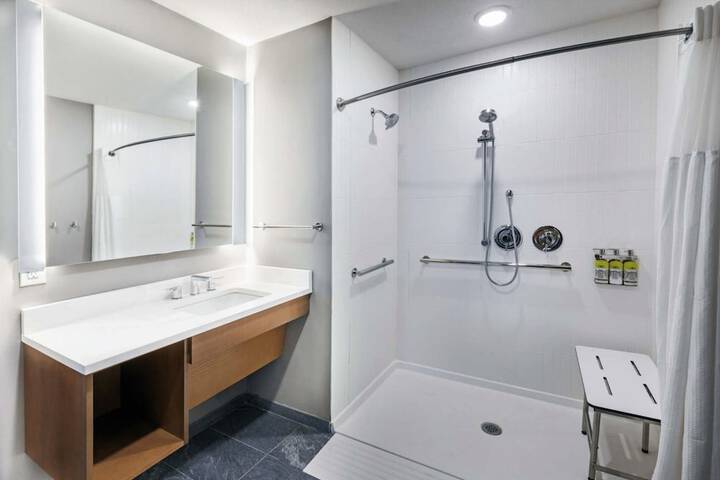 Staybridge Suites Waco South - Woodway by IHG