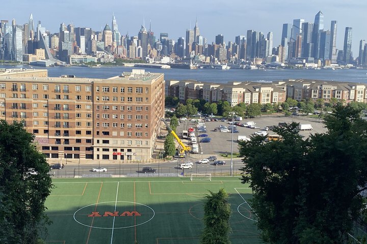 1 Lovely 2 Bedrooms Rental in West New York Nj
