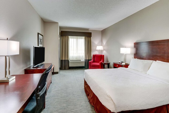 Best Western Plus University Inn & Suites