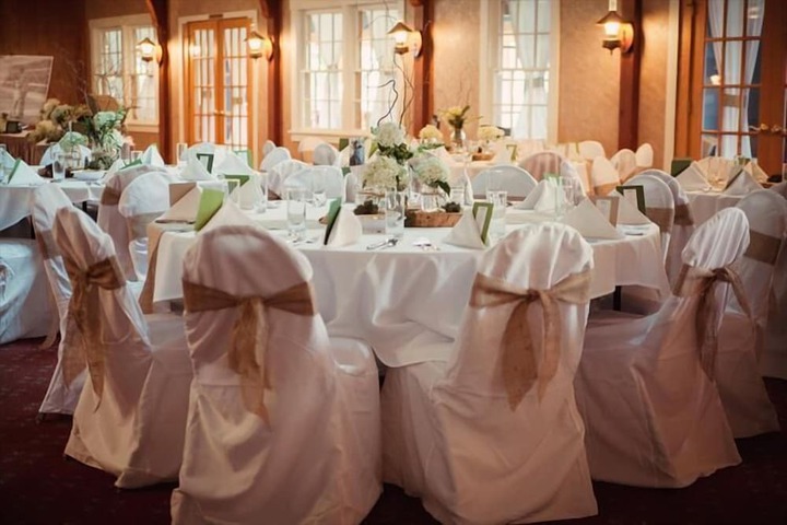 Ballroom/Hall 65 of 73