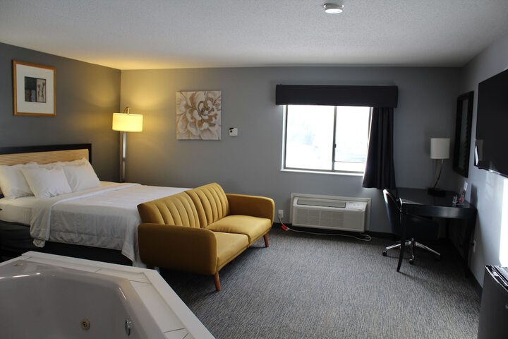 American Inn and Suites Ionia