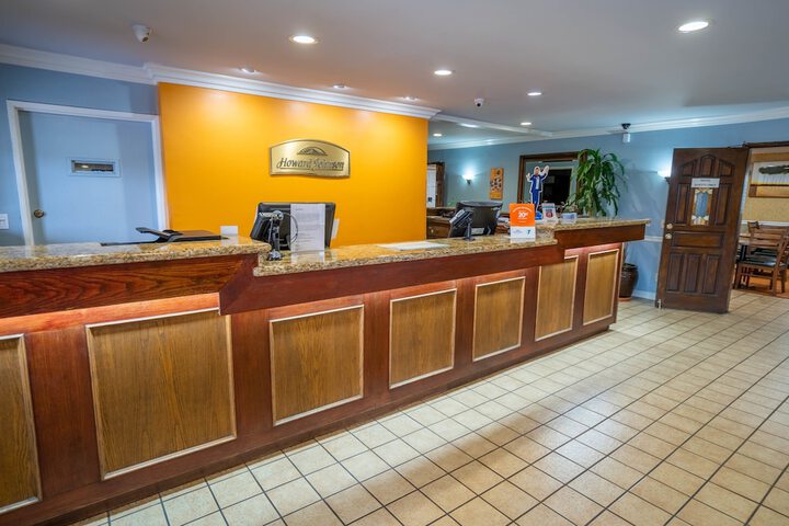 Hotel Interior 10 of 37