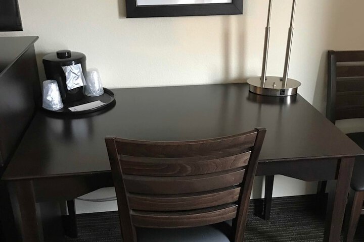 Room 15 of 35