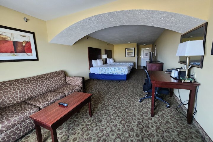 Room 47 of 85