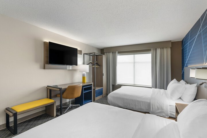 Room 16 of 44