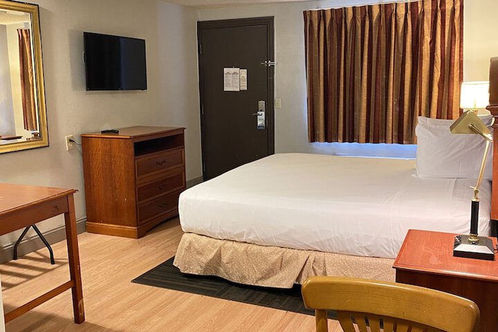 Room 40 of 45