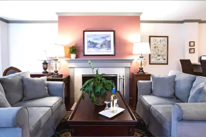 Room 17 of 41