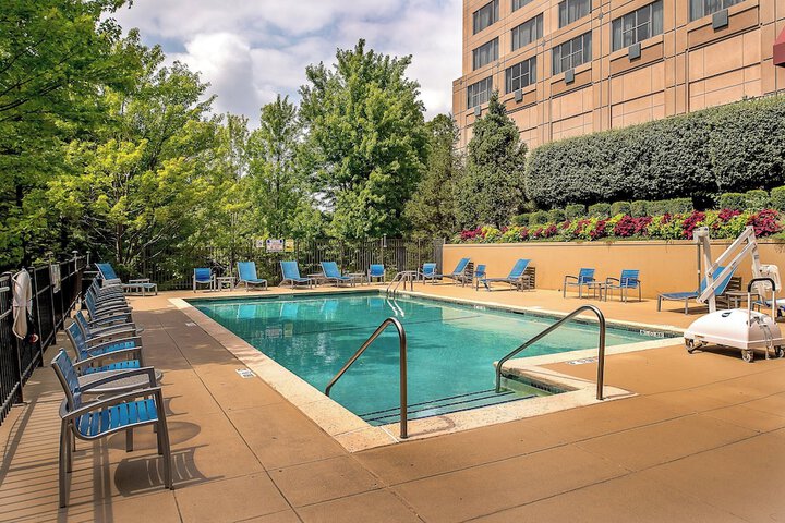 Pool 4 of 85