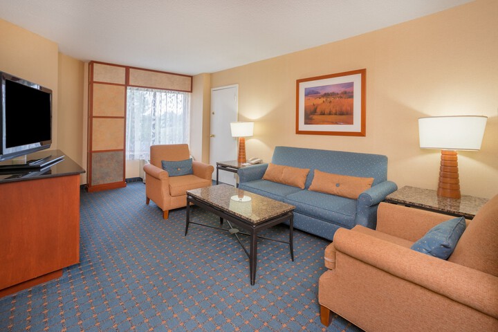 Room 63 of 139