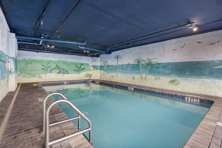 Pool 8 of 105