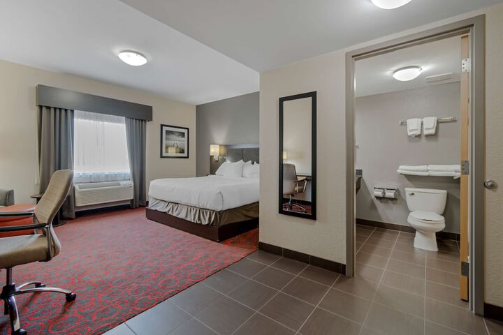 Room 18 of 46