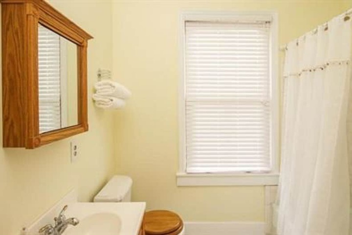 Room 18 of 56
