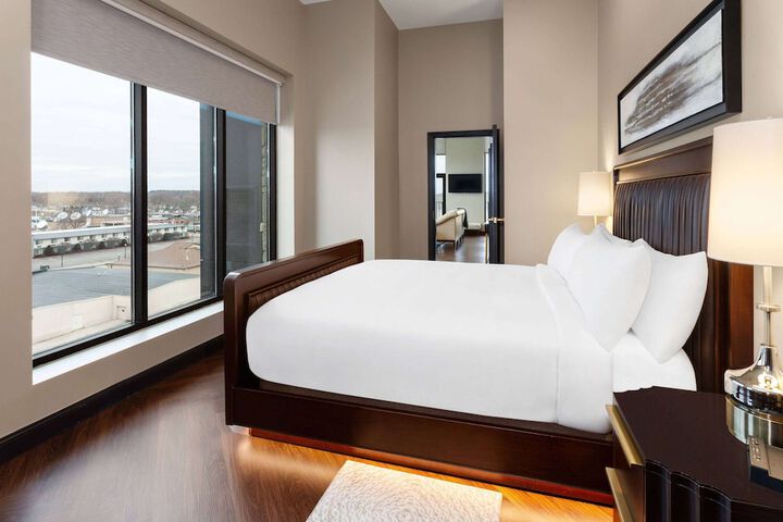 Legacy Hotel Trademark Collection by Wyndham