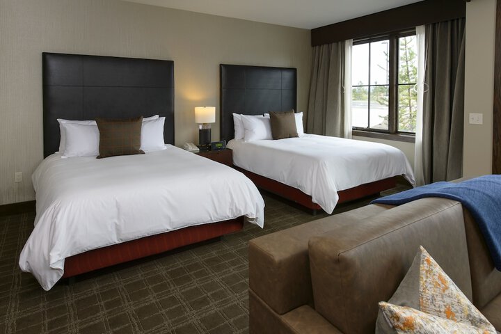 Tetherow Resort
