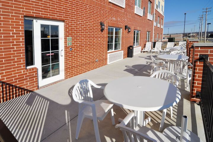 Terrace/Patio 44 of 44