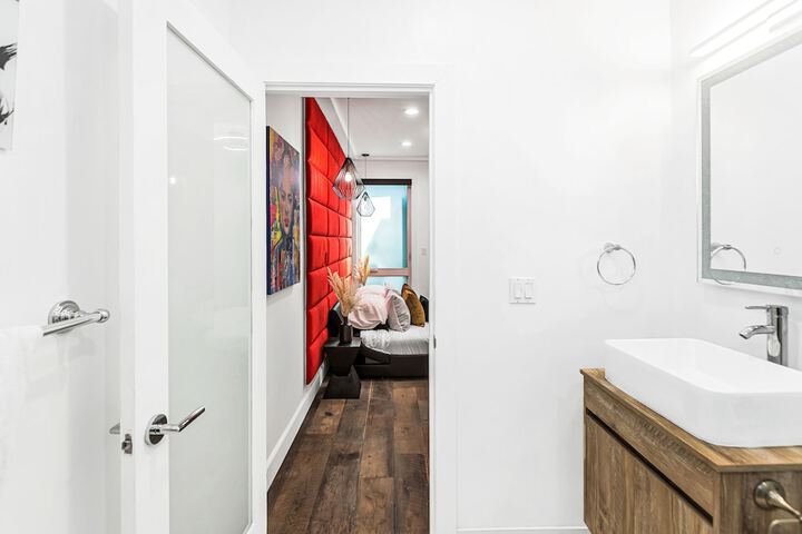Room 62 of 72