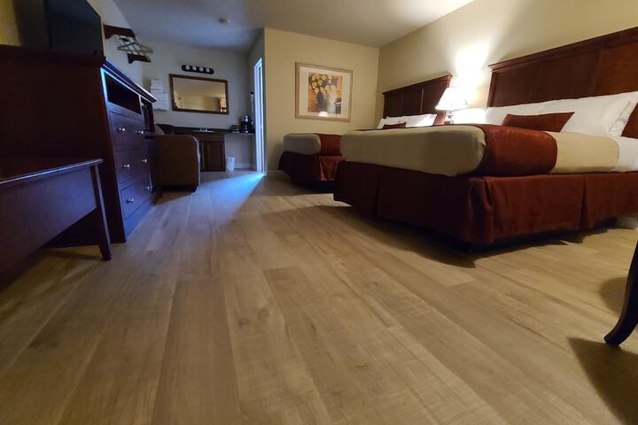 Room 30 of 61