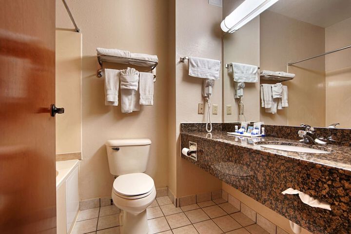 SureStay Plus Hotel by Best Western Edmond
